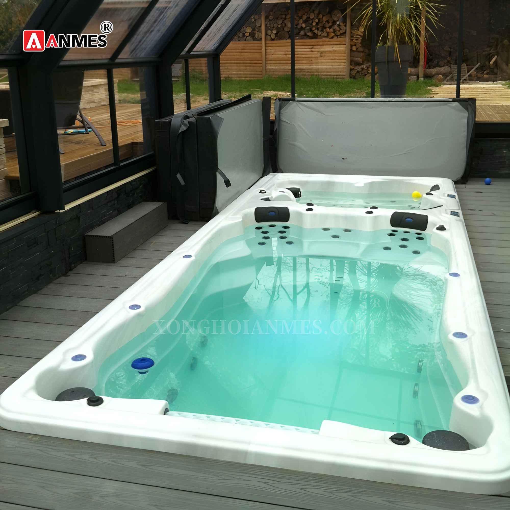 Hệ thống bơi ngược dòng cao cấp của bể bơi sục jacuzzi Swim Andros