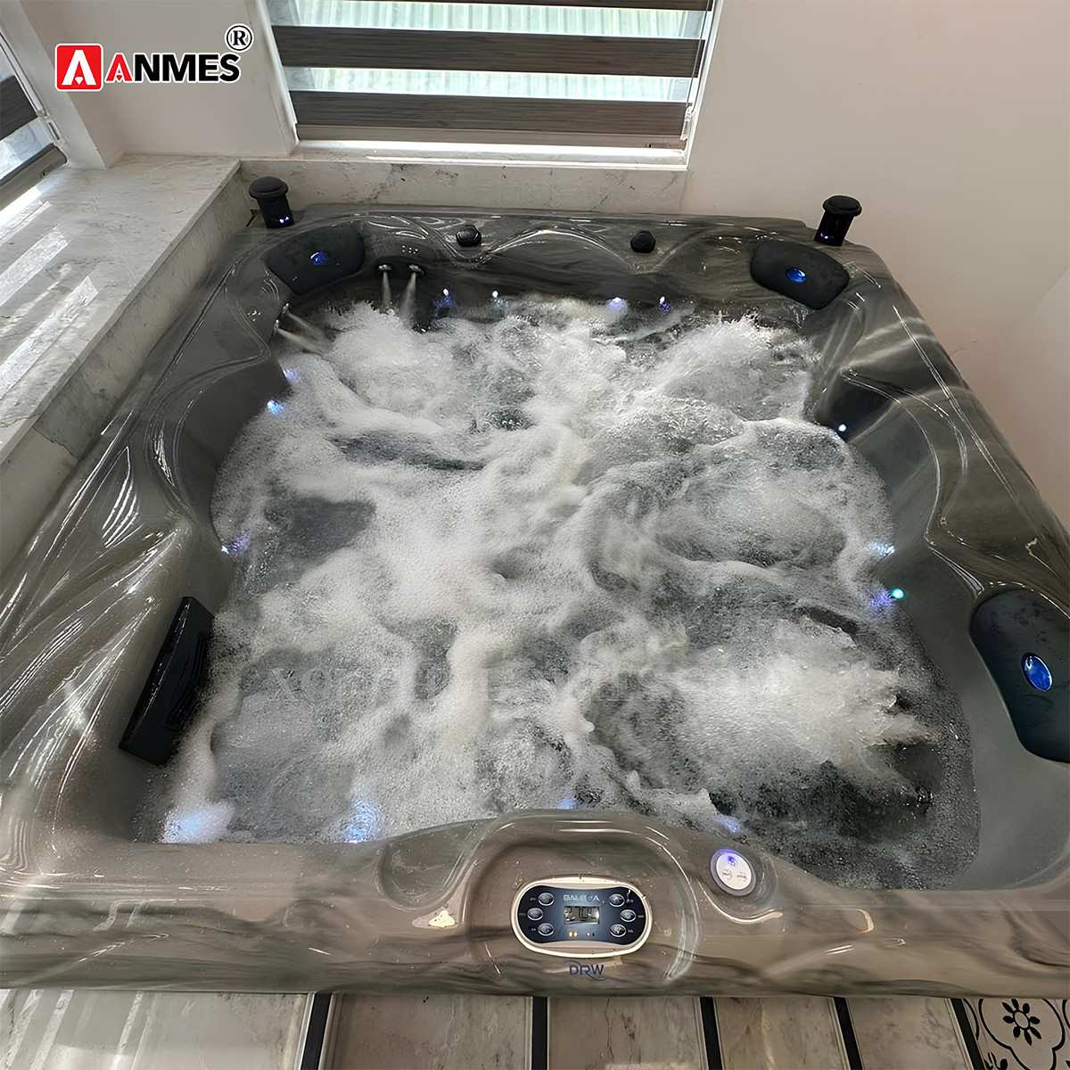Hệ thông sục của bể sục jacuzzi Neva nhập kh