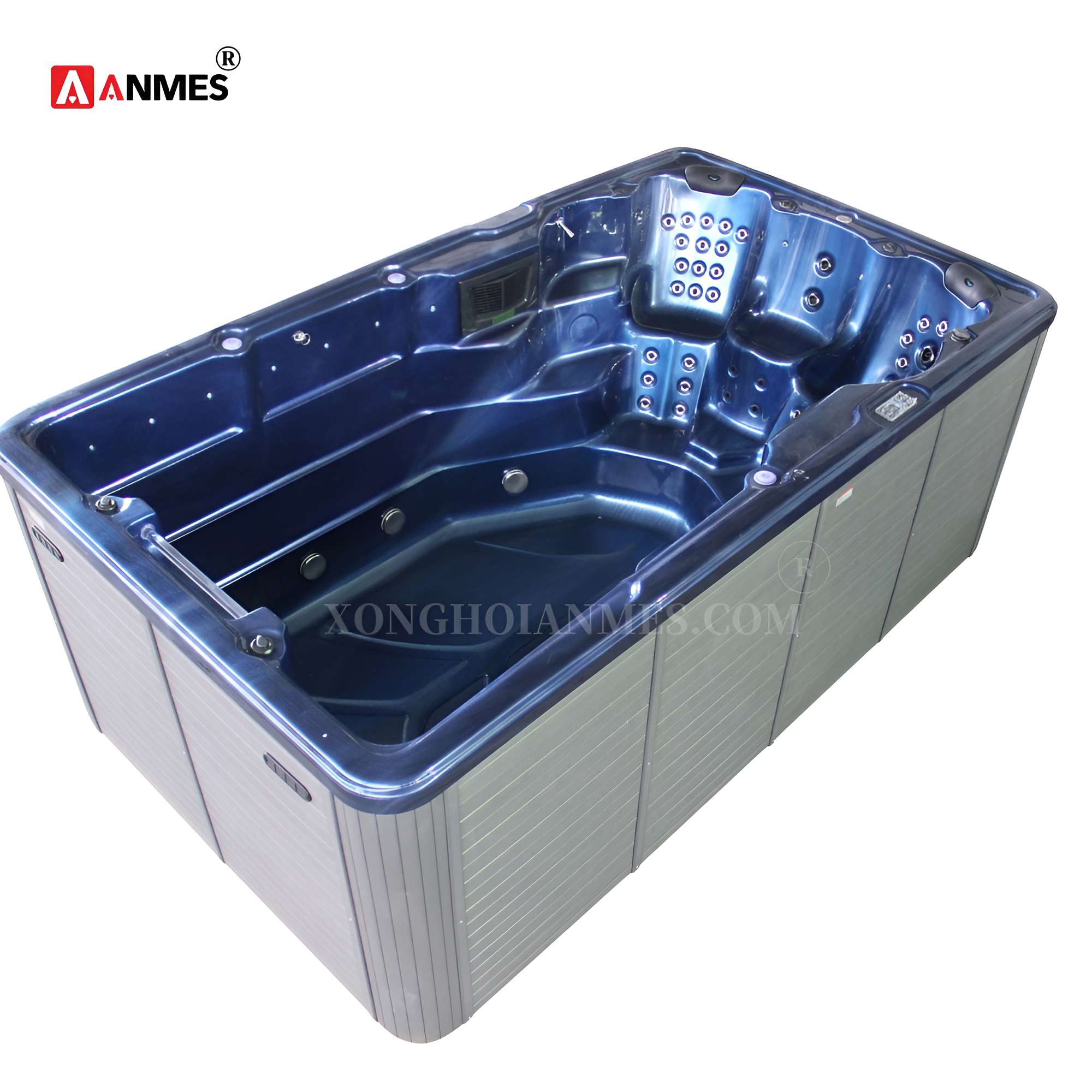 Bể bơi sục jacuzzi Swim Eros sở hữu vỏ lớp cách nhiệt đa lớp