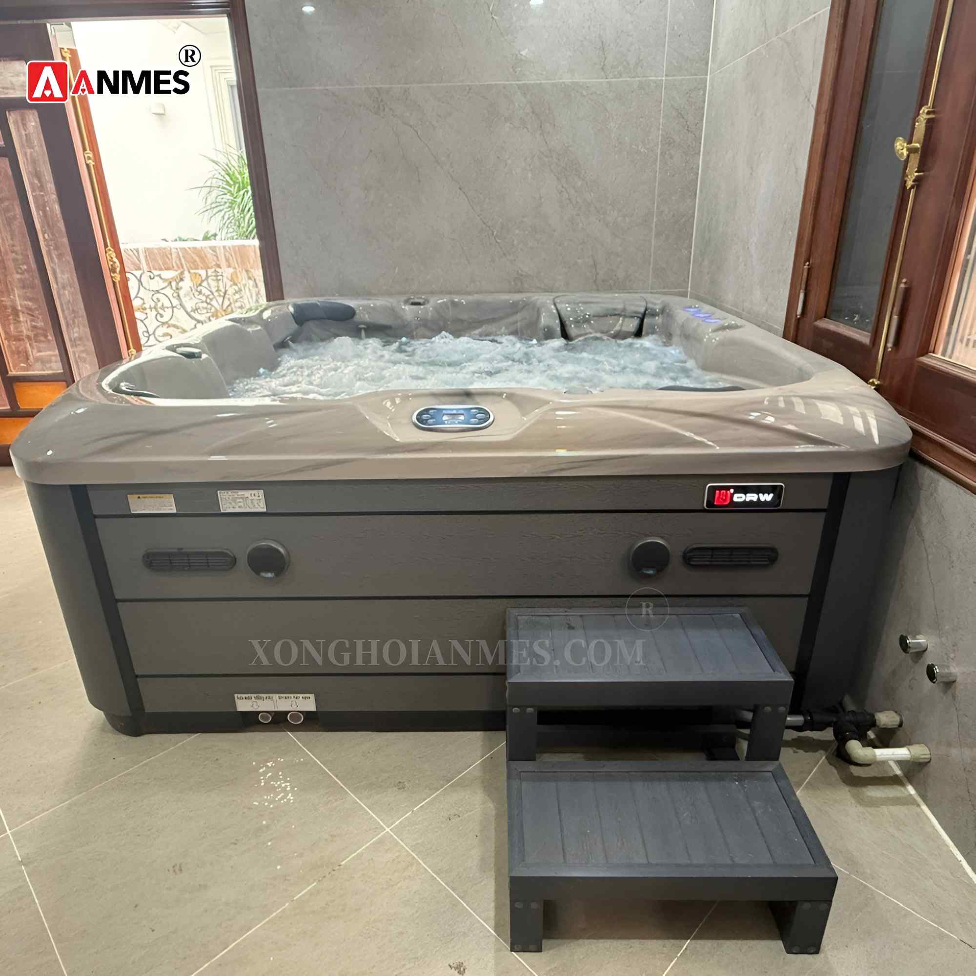 Bể sục jacuzzi nhập khẩu Spa Houston