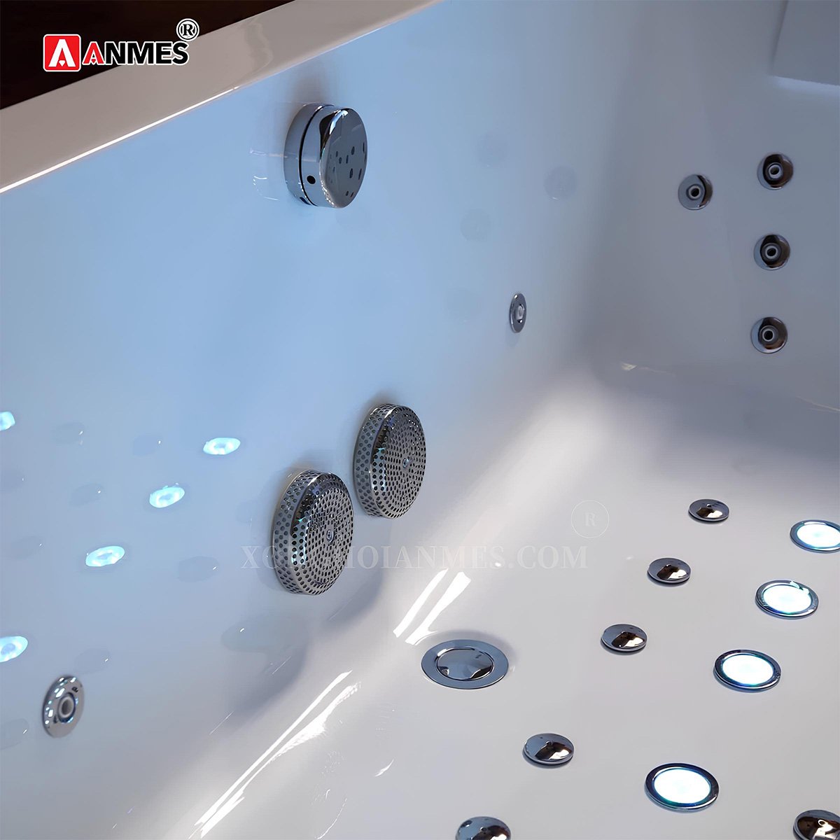 Hệ thống khử trùng Ozone, kết nối bluetooth của bồn tắm massage DR 0637