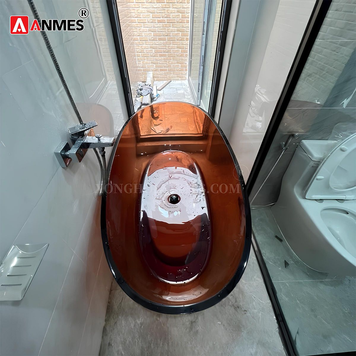 Tone màu lạ mắt của bồn tắm ngâm DR 5807