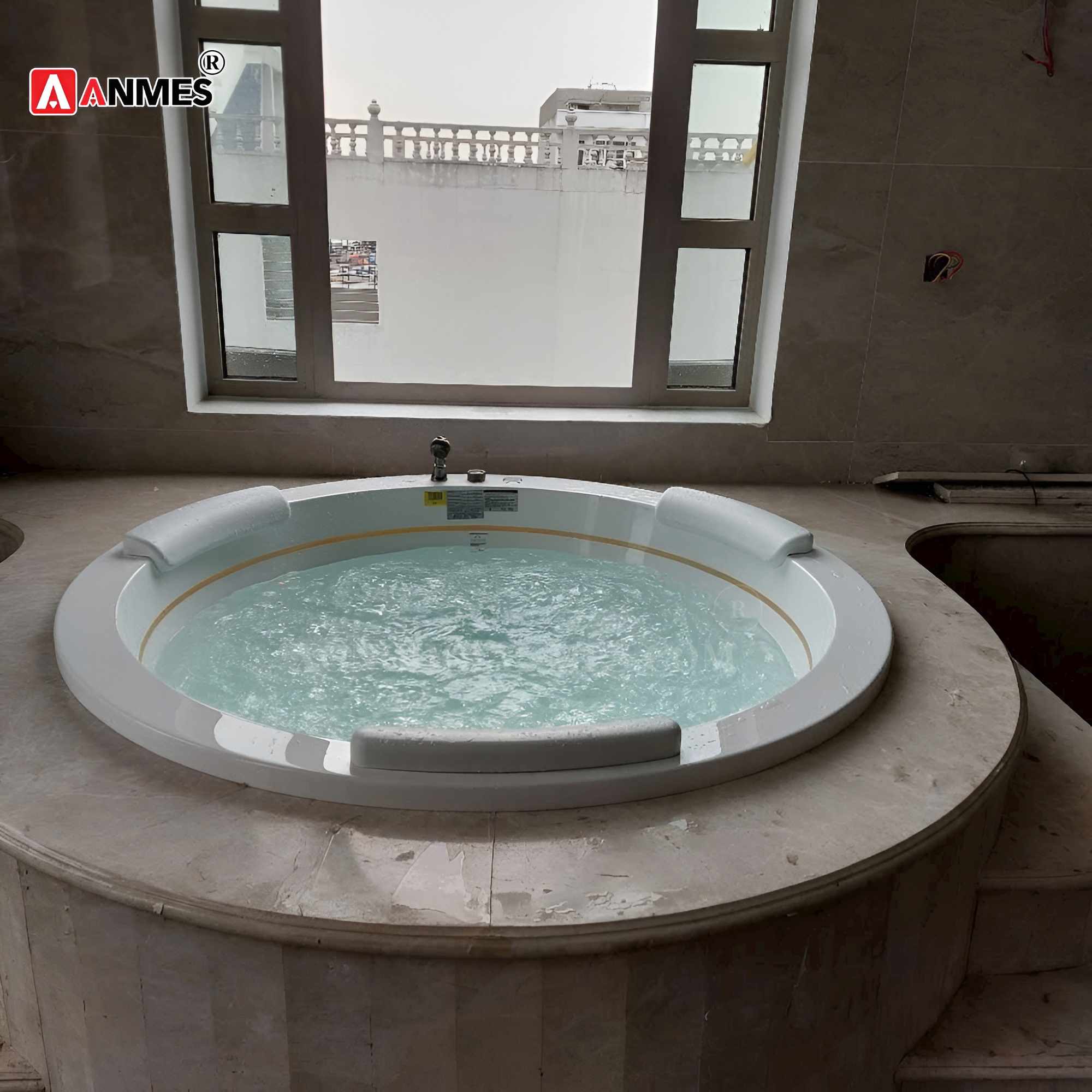 Bồn tắm massage Gemy G9270-A