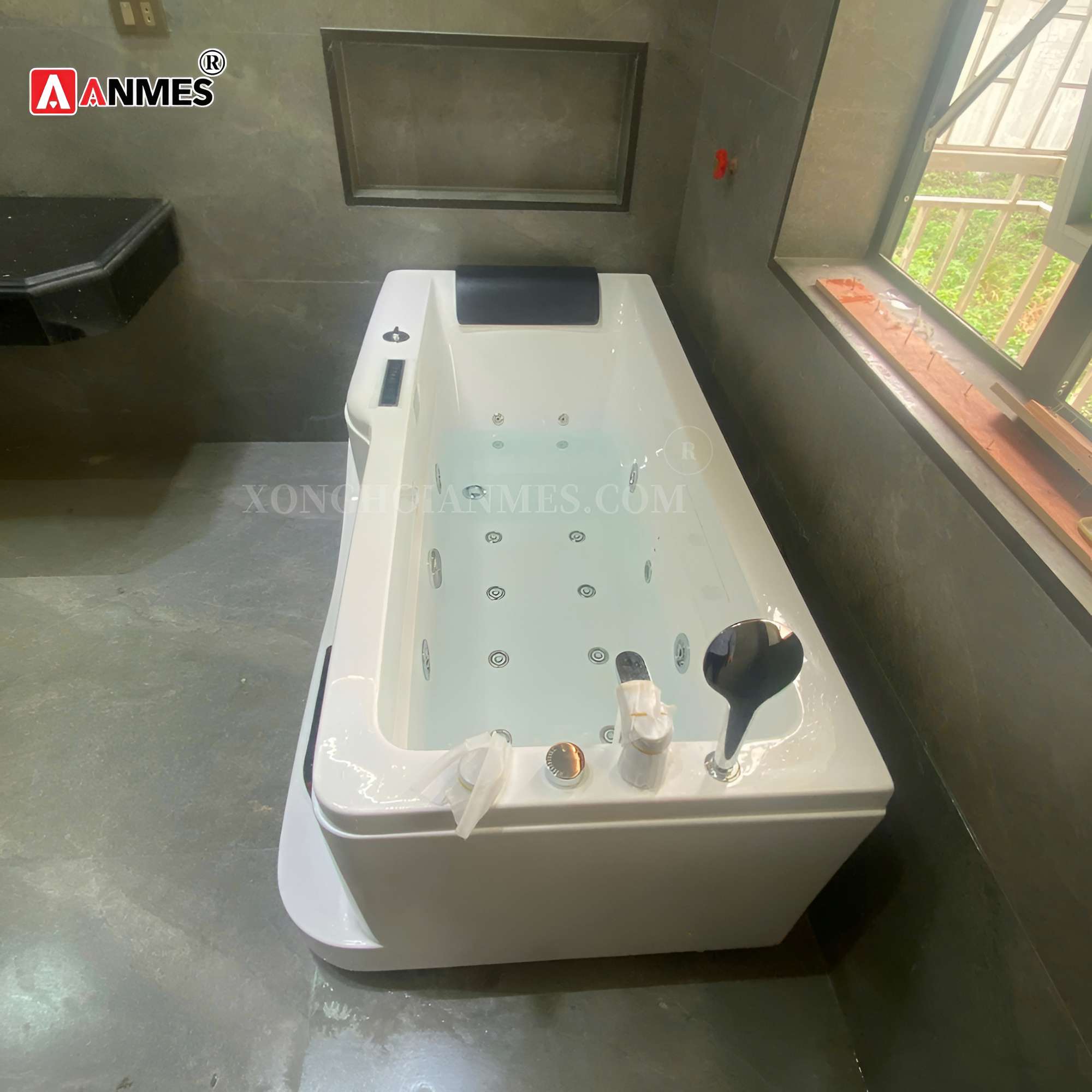 Bồn tắm massage Gemy G9568