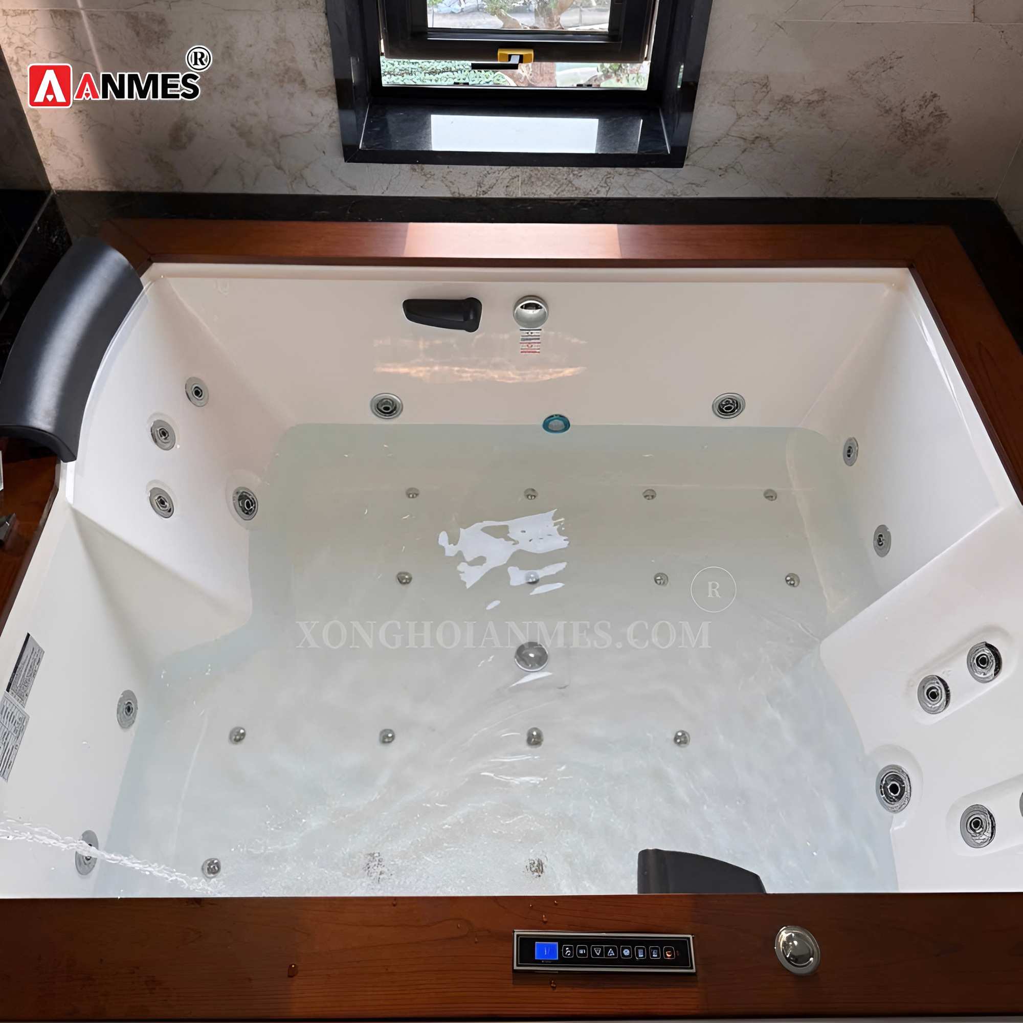 Bồn tắm massage Gemy G9052