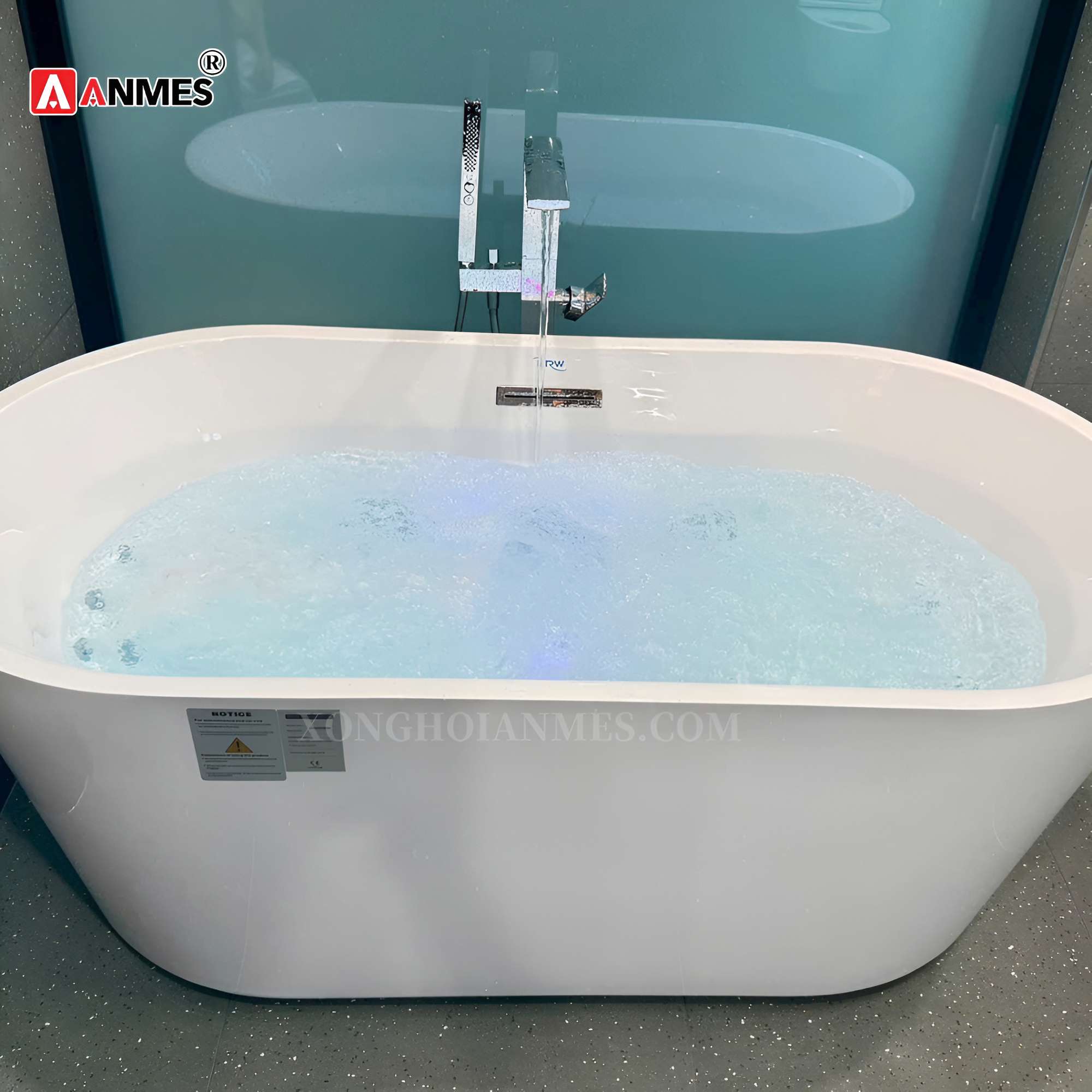 Giá bồn tắm massage DR 7006M