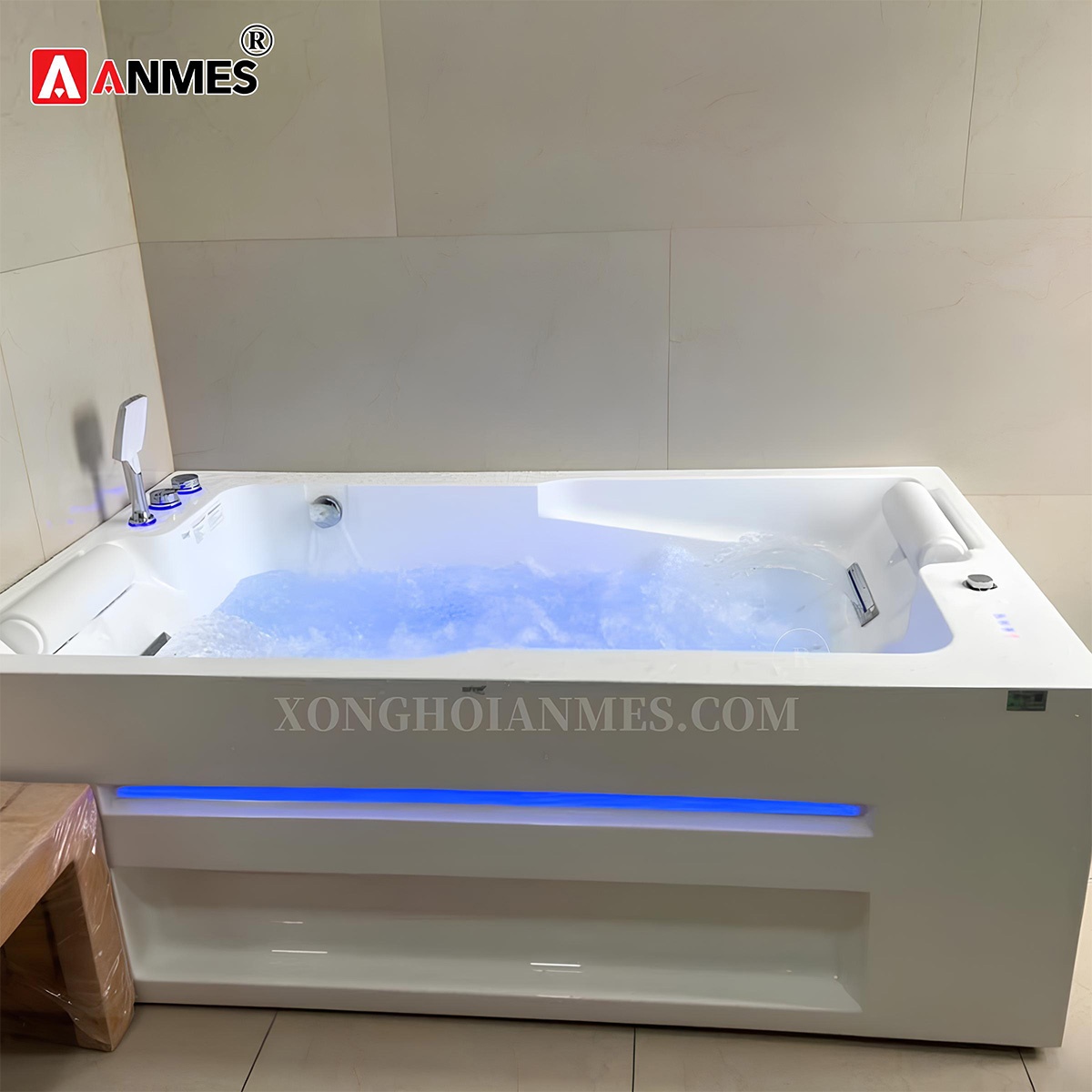 Bồn tắm massage Victoria&nbsp;