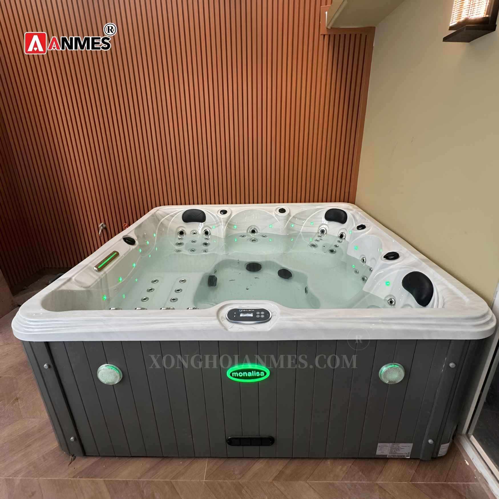 Dự án lắp đặt bể sục jacuzzi tại khách sạn Quận 1, TP HCM