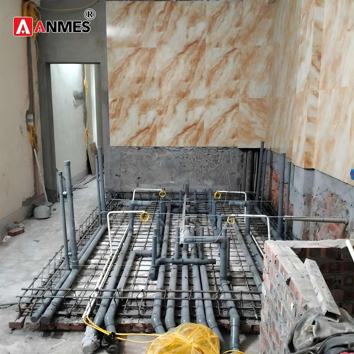 Tiến hành xây thô bể sục jacuzzi
