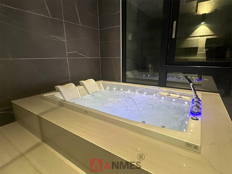 Top mẫu bồn tắm nằm đẹp, tiện nghi dành cho gia đình