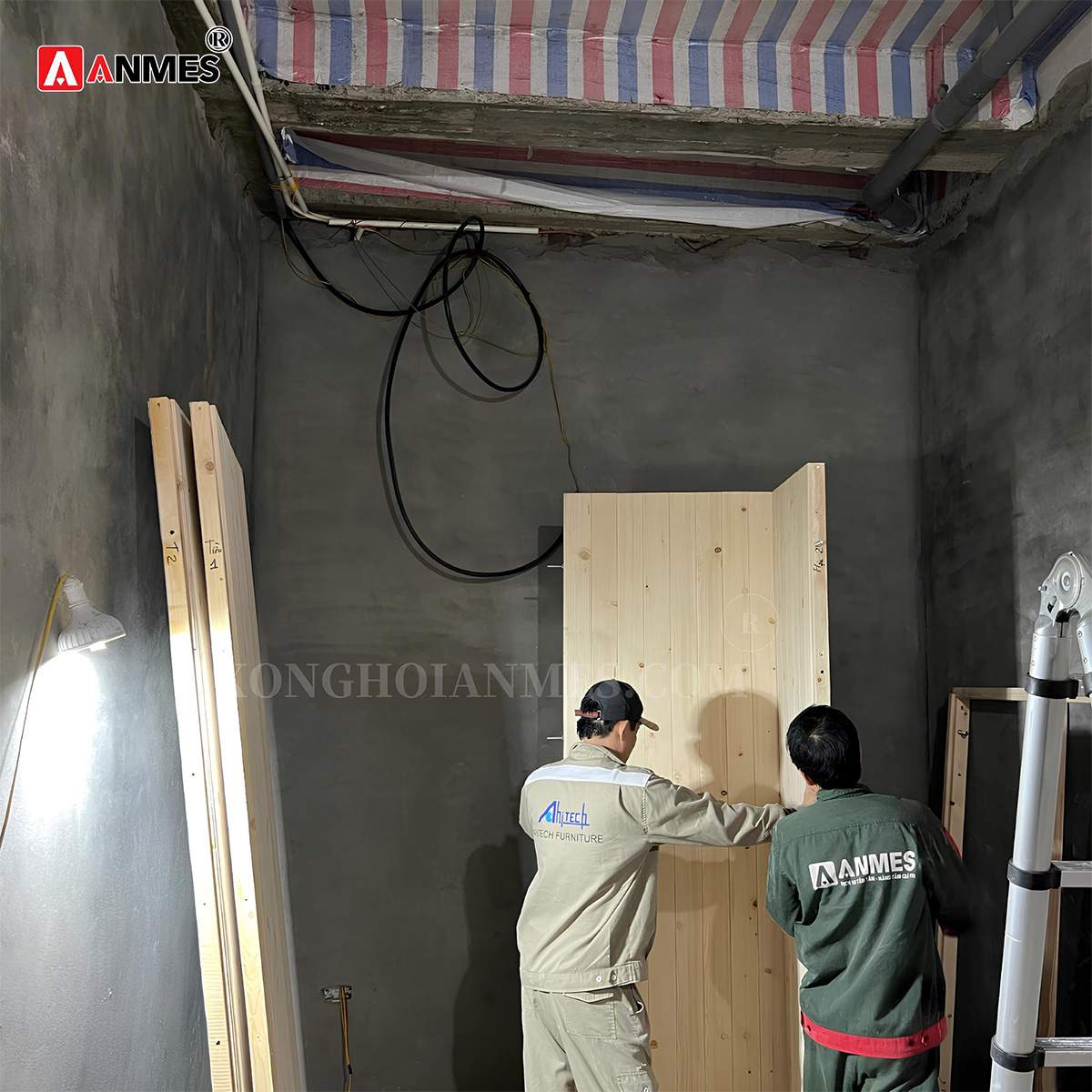 Dựng khung phòng xông hơi khô

