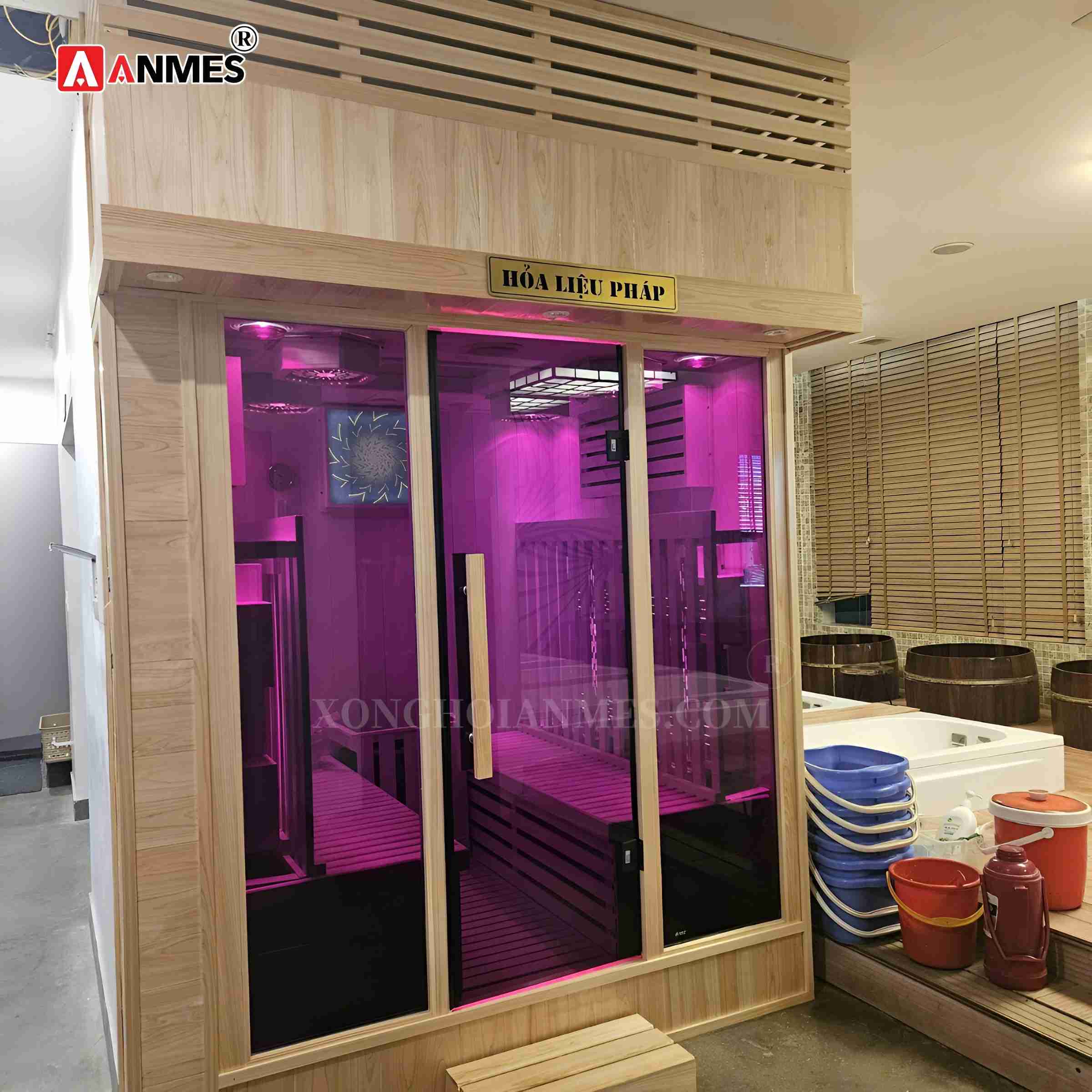 Trạm xông năng lượng 8 người